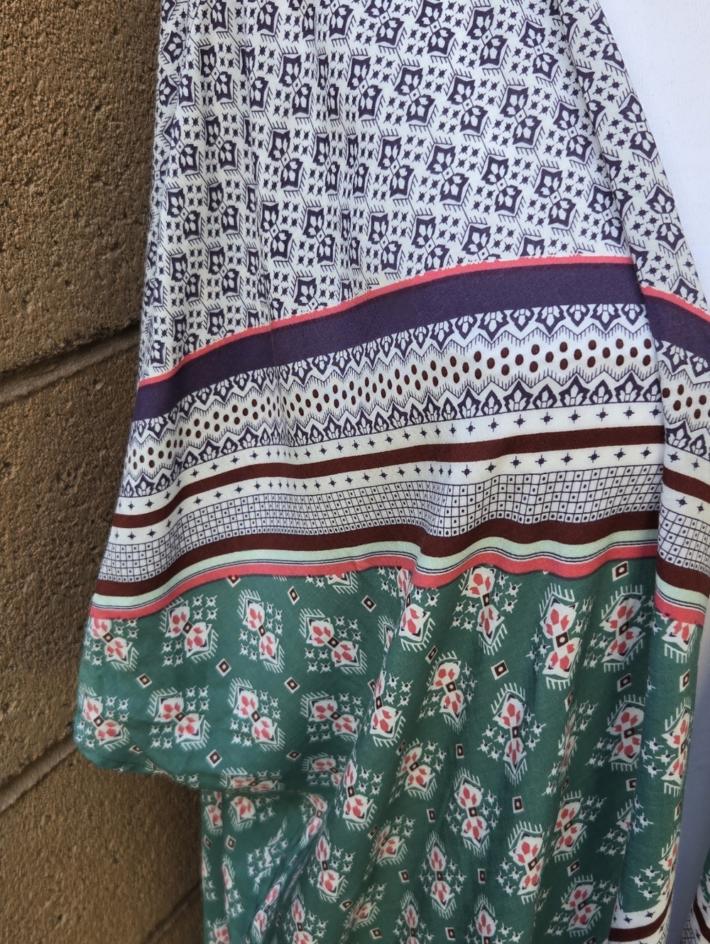 Victoria's Secret Boho Floral Fringe Kimono in Green & Navy - Picture 2 of 9